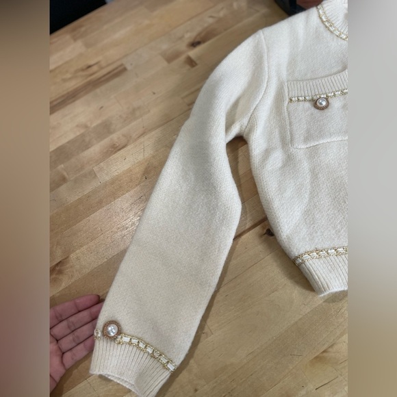 Knit Mix Women Cropped Cardigan Sweater With Button Closure - Picture 7 of 9